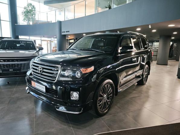 Toyota Land Cruiser 200 Series Рестайлинг 1 с пробегом 2015 года, цена 4 300 000 рублей, 311500 км, внедорожник, Автокод Объявления