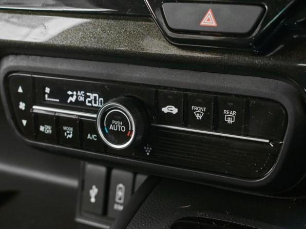 Honda N-BOX II с пробегом 2019 года, цена 1 210 000 рублей, 77411 км, минивэн, Автокод Объявления