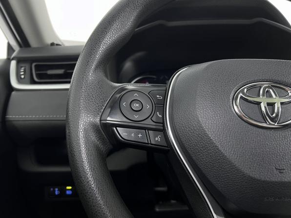 Toyota RAV4 V (XA50) с пробегом 2022 года, цена 3 250 000 рублей, 80291 км, внедорожник, Автокод Объявления