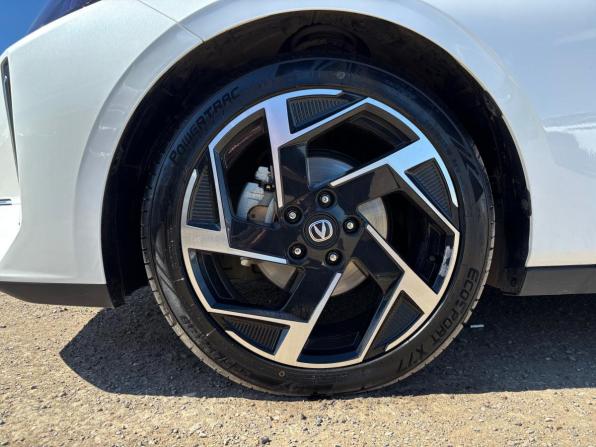 Changan Lamore с пробегом 2024 года, цена 2 145 000 рублей, 48129 км, седан, Автокод Объявления