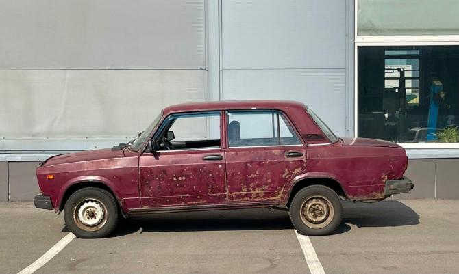 Lada (ВАЗ) 2107 с пробегом 2004 года, цена 80 000 рублей, 200000 км, седан, Автокод Объявления