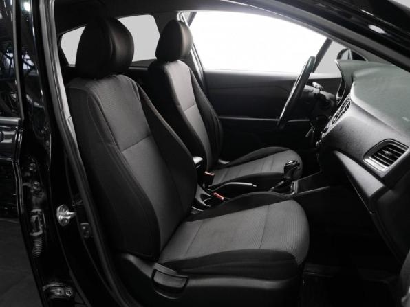 Hyundai Solaris II с пробегом 2019 года, цена 1 270 000 рублей, 171439 км, седан, Автокод Объявления