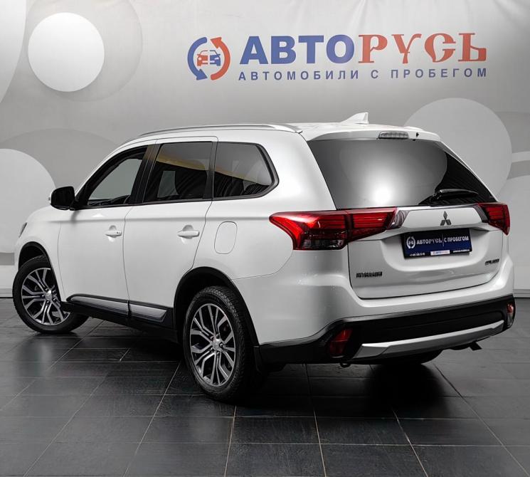 Mitsubishi Outlander III Рестайлинг 2 Москва  - изображение 2