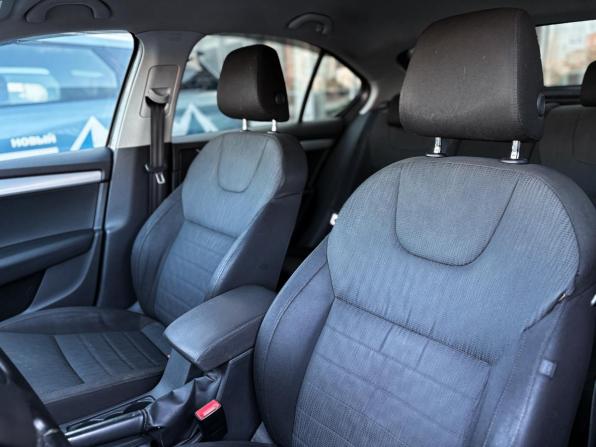 Skoda Octavia III (A7) с пробегом 2015 года, цена 920 000 рублей, 283314 км, лифтбек, Автокод Объявления