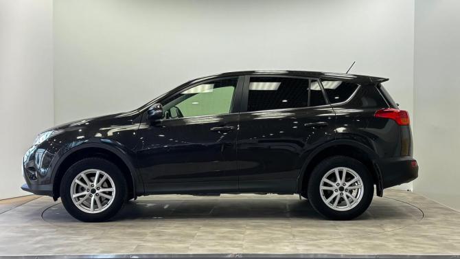 Toyota RAV4 IV (XA40) с пробегом 2015 года, цена 1 799 000 рублей, 176090 км, внедорожник, Автокод Объявления