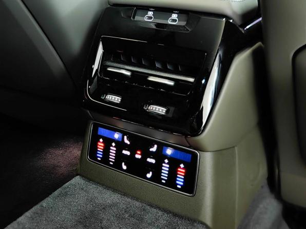 Новый Audi A6 VI (C9) 2026 года, цена 8 199 000 рублей, седан, Автокод Объявления