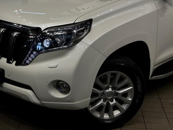 Toyota Land Cruiser Prado 150 Series Рестайлинг 1 с пробегом 2016 года, цена 3 830 000 рублей, 186157 км, внедорожник, Автокод Объявления