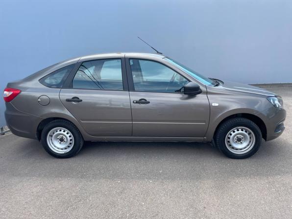 Lada (ВАЗ) Granta I Рестайлинг с пробегом 2019 года, цена 620 000 рублей, 79510 км, лифтбек, Автокод Объявления