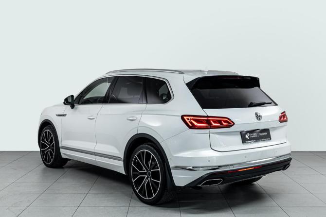 Volkswagen Touareg III с пробегом 2019 года, цена 5 096 000 рублей, 83467 км, внедорожник, Автокод Объявления
