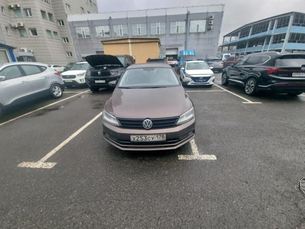 Volkswagen Jetta VI Рестайлинг с пробегом 2017 года, цена 1 300 000 рублей, 131000 км, седан, Автокод Объявления