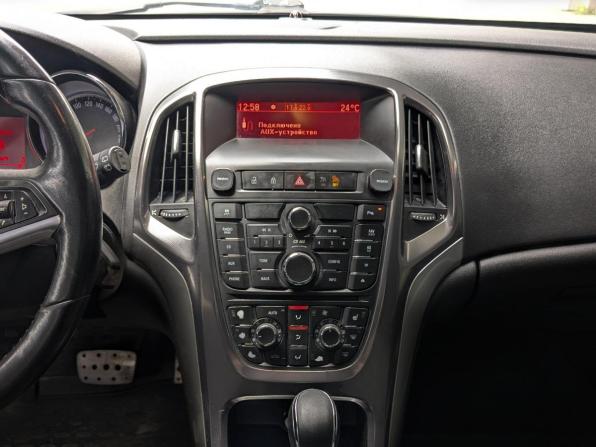Opel Astra J с пробегом 2010 года, цена 799 900 рублей, 236000 км, хэтчбек, Автокод Объявления