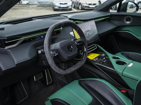Lotus Eletre с пробегом 2023 года, цена 11 550 000 рублей, 2852 км, внедорожник, Автокод Объявления