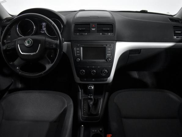 Skoda Yeti I с пробегом 2013 года, цена 1 080 000 рублей, 112954 км, внедорожник, Автокод Объявления