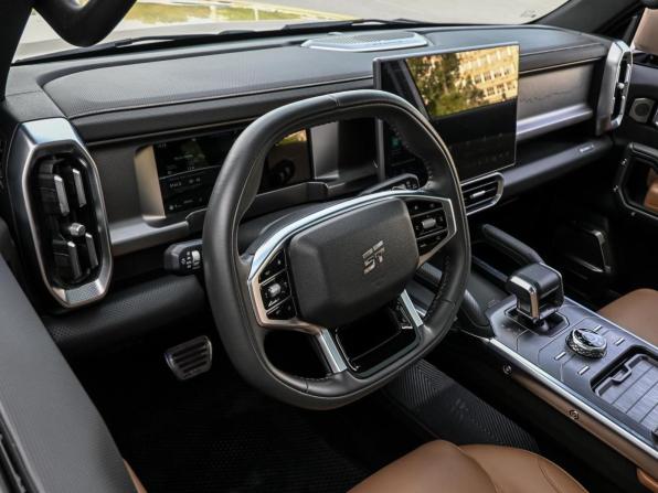 JETOUR T2 с пробегом 2024 года, цена 3 330 000 рублей, 55468 км, внедорожник, Автокод Объявления