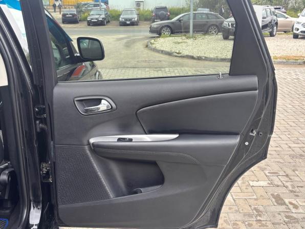 Dodge Journey I Рестайлинг с пробегом 2019 года, цена 1 685 000 рублей, 113061 км, внедорожник, Автокод Объявления