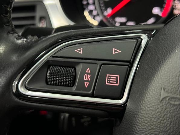 Audi A6 IV (C7) Рестайлинг с пробегом 2015 года, цена 2 150 000 рублей, 227727 км, седан, Автокод Объявления