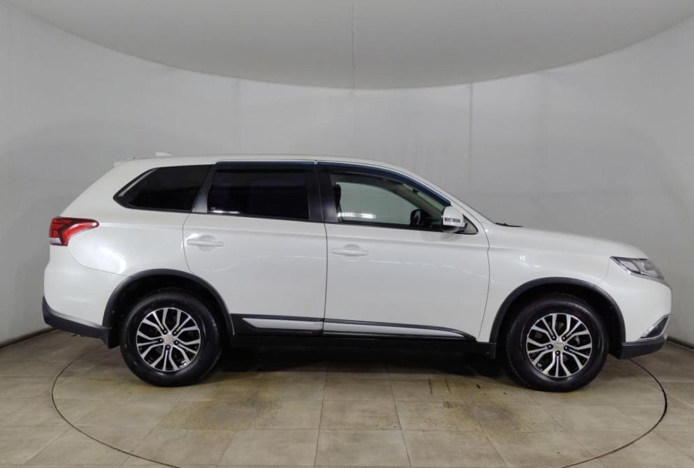 Mitsubishi Outlander III Рестайлинг 2 Волгоград  - изображение 8