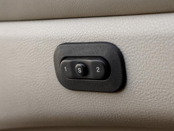 Jeep Grand Cherokee IV (WK2) с пробегом 2011 года, цена 1 985 000 рублей, 204431 км, внедорожник, Автокод Объявления