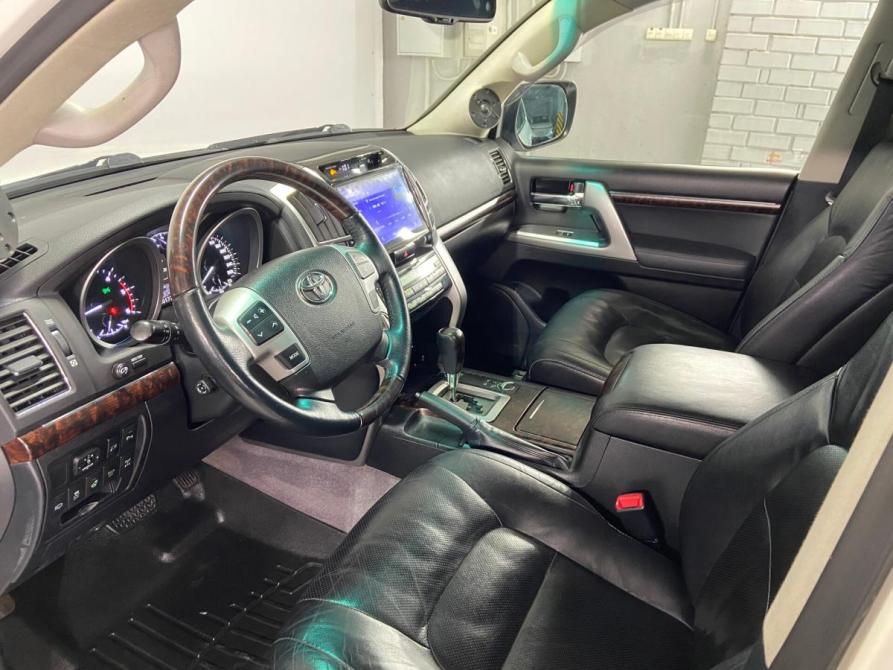 Toyota Land Cruiser 200 Series Рестайлинг 1 Екатеринбург  - изображение 10