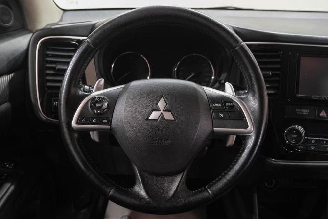 Mitsubishi Outlander III с пробегом 2013 года, цена 1 349 000 рублей, 215600 км, внедорожник, Автокод Объявления