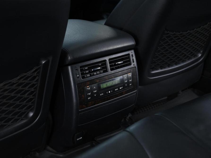 Toyota Land Cruiser 200 Series Рестайлинг 1 Москва  - изображение 12