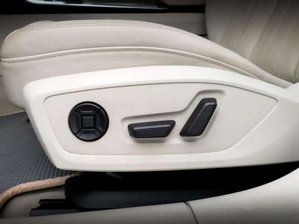 Audi A6 V (C8) с пробегом 2021 года, цена 4 090 000 рублей, 61100 км, седан, Автокод Объявления