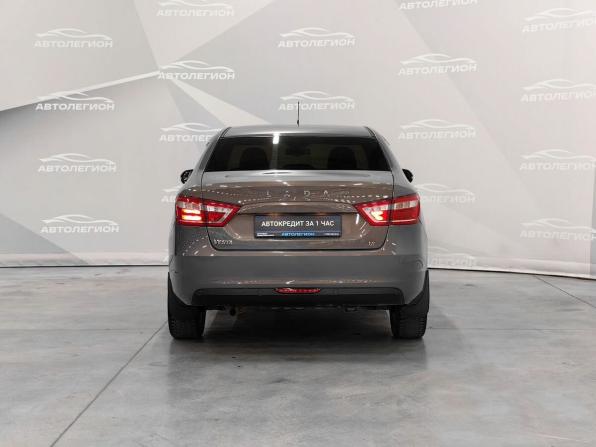 Lada (ВАЗ) Vesta I с пробегом 2018 года, цена 860 000 рублей, 119631 км, седан, Автокод Объявления