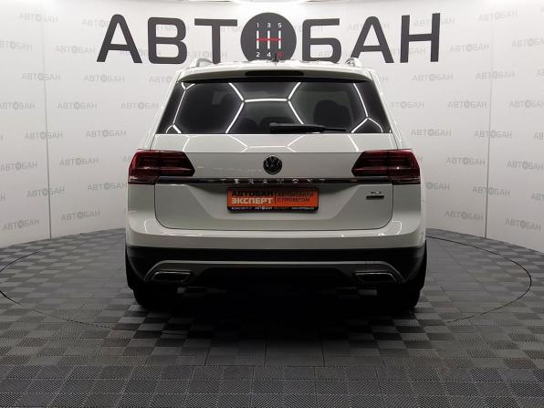 Volkswagen Teramont I с пробегом 2018 года, цена 3 290 000 рублей, 165565 км, внедорожник, Автокод Объявления