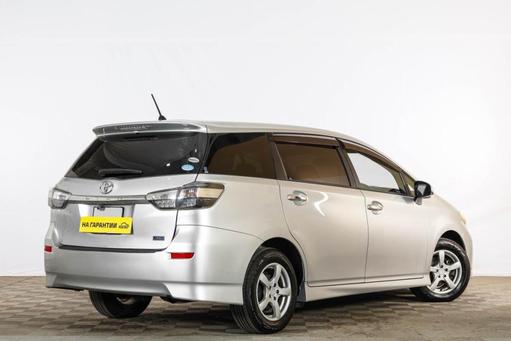 Toyota Wish II Рестайлинг Тюмень  - изображение 7