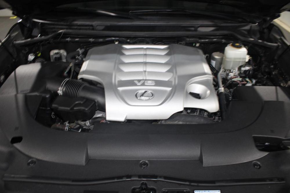 Lexus LX III Рестайлинг 2 Владивосток  - изображение 10