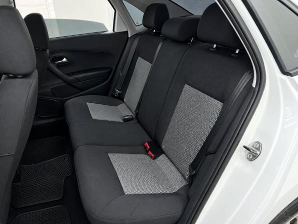 Volkswagen Polo V с пробегом 2015 года, цена 1 019 000 рублей, 91392 км, седан, Автокод Объявления