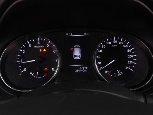 Nissan Qashqai II с пробегом 2018 года, цена 1 099 000 рублей, 234440 км, внедорожник, Автокод Объявления