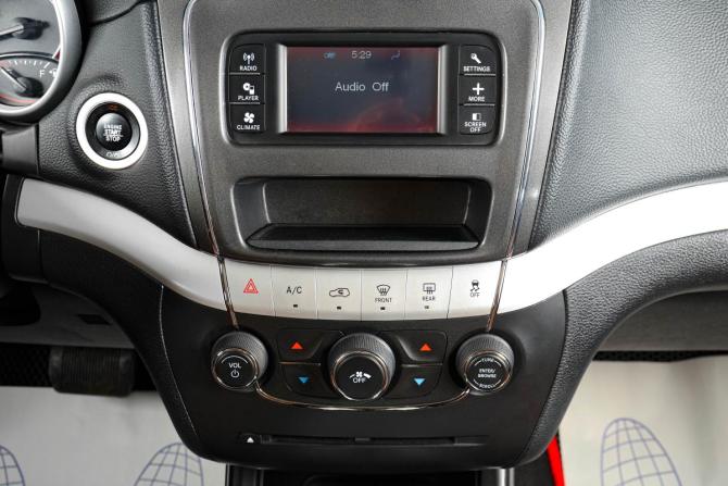 Dodge Journey I Рестайлинг с пробегом 2018 года, цена 1 429 000 рублей, 153356 км, внедорожник, Автокод Объявления