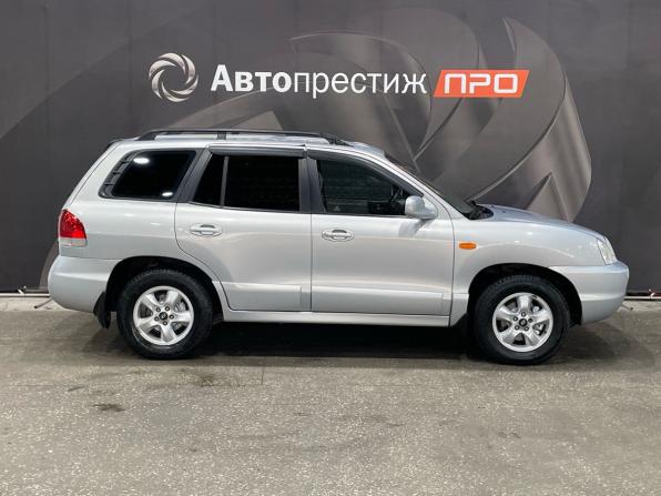 Hyundai Santa Fe Classic с пробегом 2010 года, цена 670 000 рублей, 189739 км, внедорожник, Автокод Объявления