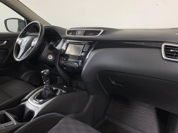 Nissan Qashqai II с пробегом 2015 года, цена 1 150 000 рублей, 225917 км, внедорожник, Автокод Объявления