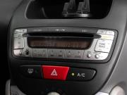 Peugeot 107 I Тюмень  - изображение 28