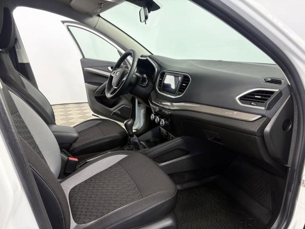 Lada (ВАЗ) Vesta I Рестайлинг (NG) с пробегом 2023 года, цена 1 285 000 рублей, 20994 км, седан, Автокод Объявления