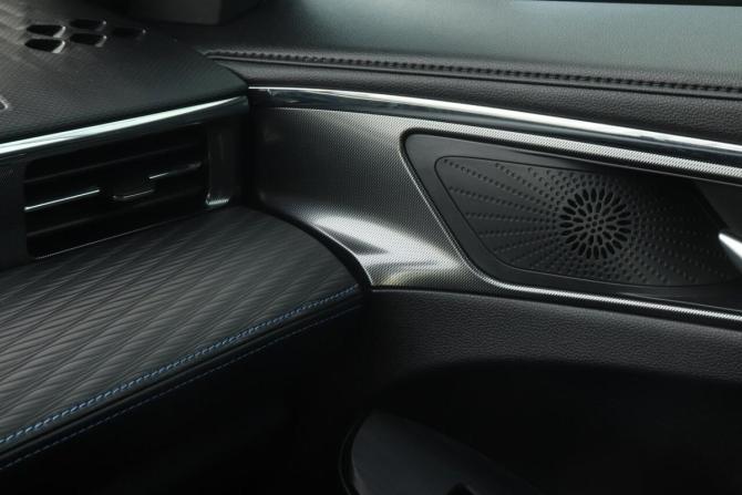 Haval Jolion I с пробегом 2023 года, цена 1 689 000 рублей, 112357 км, внедорожник, Автокод Объявления