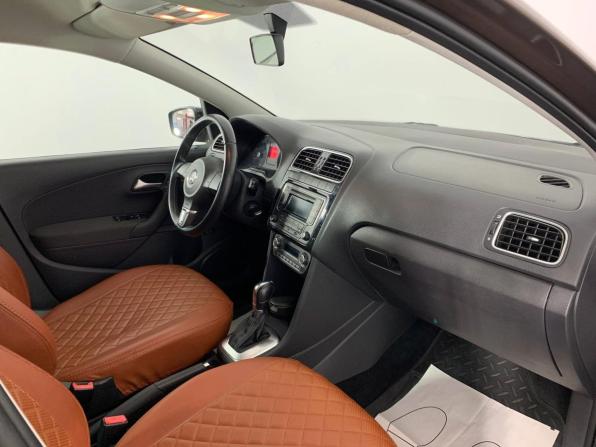 Volkswagen Polo V с пробегом 2014 года, цена 875 000 рублей, 119527 км, седан, Автокод Объявления