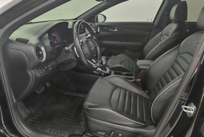 Kia Cerato IV с пробегом 2022 года, цена 2 350 000 рублей, 82666 км, седан, Автокод Объявления