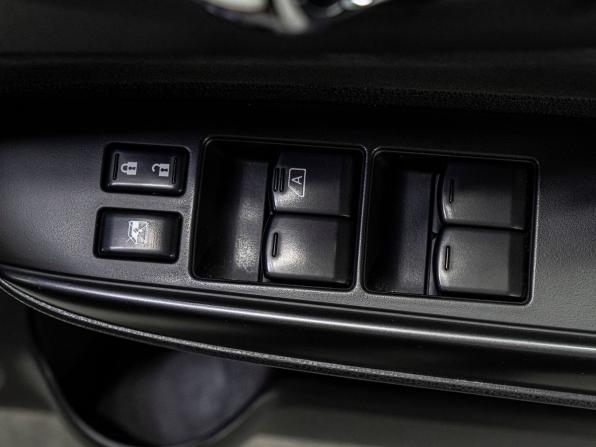 Nissan Note II Рестайлинг с пробегом 2017 года, цена 1 479 000 рублей, 143075 км, хэтчбек, Автокод Объявления