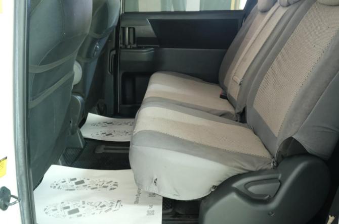 Toyota Noah II (R70) с пробегом 2010 года, цена 1 159 000 рублей, 281000 км, минивэн, Автокод Объявления
