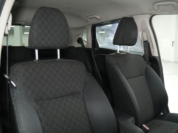 Honda Fit III с пробегом 2015 года, цена 910 000 рублей, 120286 км, хэтчбек, Автокод Объявления