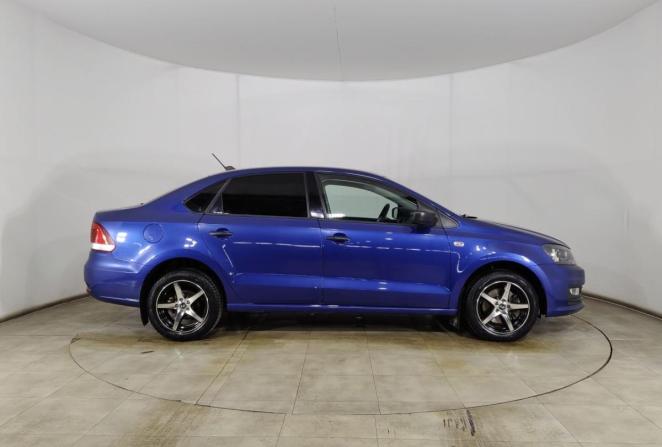 Volkswagen Polo V Рестайлинг с пробегом 2018 года, цена 1 215 000 рублей, 80409 км, седан, Автокод Объявления