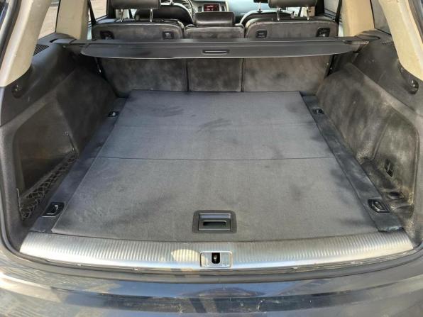 Audi Q7 I (4L) с пробегом 2007 года, цена 949 000 рублей, 235903 км, внедорожник, Автокод Объявления