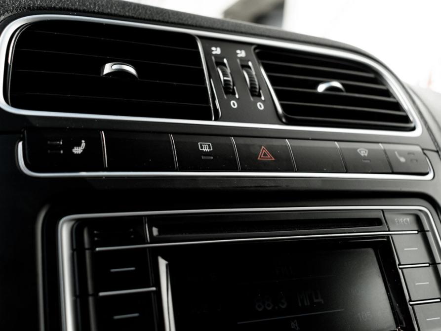 Volkswagen Polo V Екатеринбург  - изображение 16