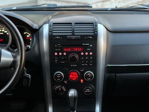 Suzuki Grand Vitara II с пробегом 2008 года, цена 859 000 рублей, 237240 км, внедорожник, Автокод Объявления