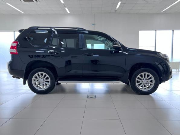 Toyota Land Cruiser Prado 150 Series Рестайлинг 1 с пробегом 2016 года, цена 3 940 000 рублей, 189161 км, внедорожник, Автокод Объявления