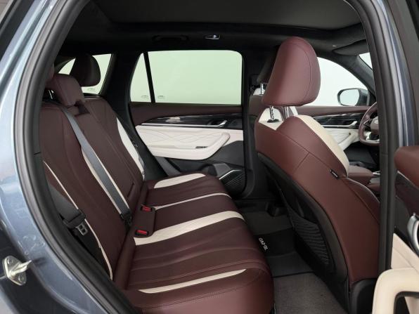Geely Monjaro I с пробегом 2023 года, цена 3 200 000 рублей, 17940 км, внедорожник, Автокод Объявления