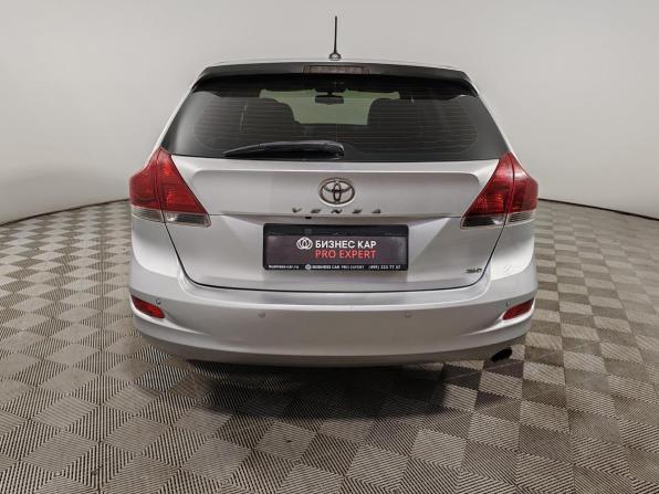 Toyota Venza I Рестайлинг с пробегом 2013 года, цена 1 779 000 рублей, 281363 км, внедорожник, Автокод Объявления